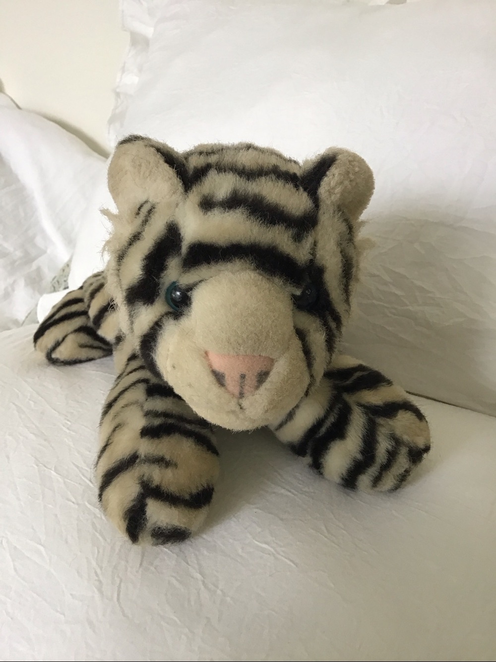 Vintage Siegfried and Roy Mirage Las Vegas Plush White Tiger